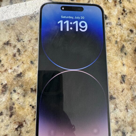 iPhone 14 pro max - 512 GB - Picture 2 of 3